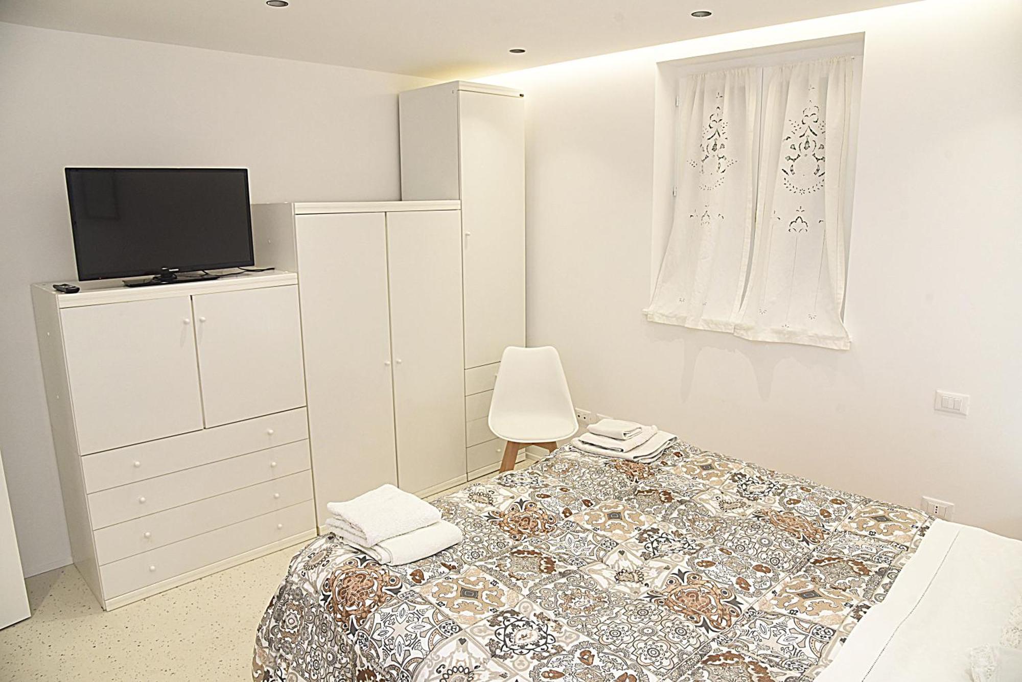 Borgo Santa Lucia Apartment With Private Parking & Garden กุบบีโอ ภายนอก รูปภาพ